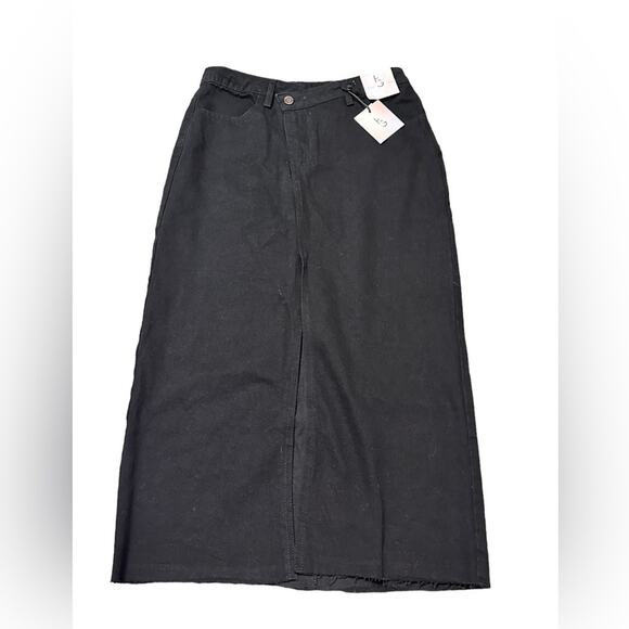 HG Dresses & Skirts - Happily Gray Black Denim Midi Skirt size 7/27 front slit